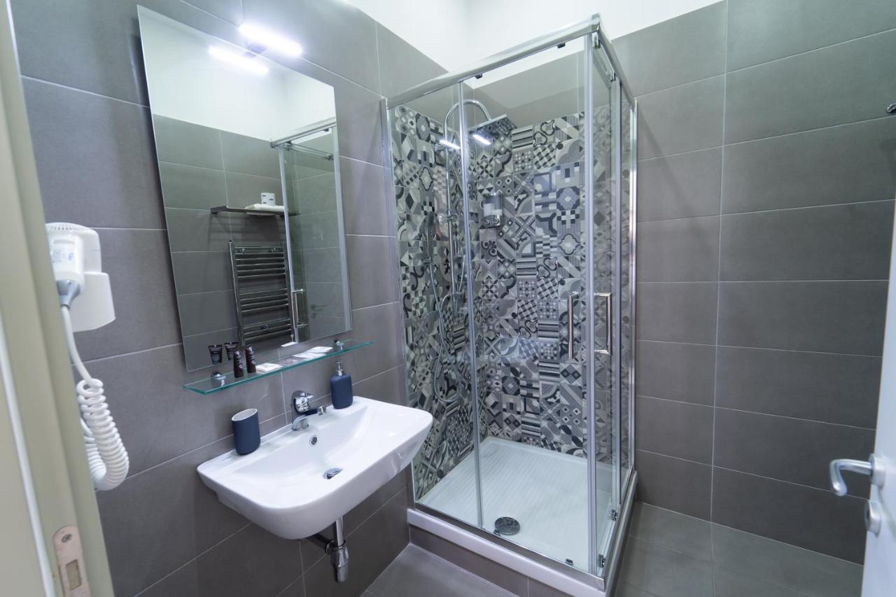Gasthuis Royal H Umberto I, Centro, By Clapa Group Napels